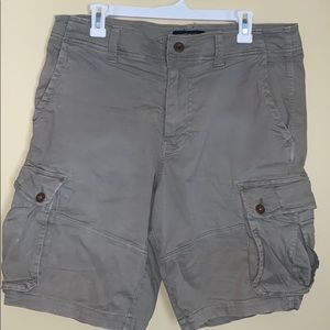 American eagle cargo shorts